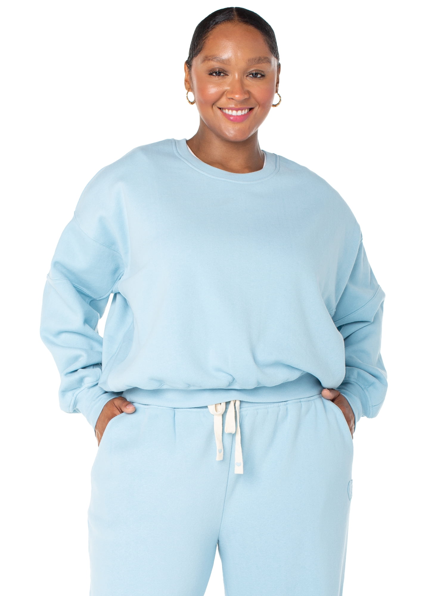 Celebrity Pink Women's Oversized Boyfriend Sweatshirt Celebrity Pink Women's and Women's Plus Oversized Boyfriend Sweatshirt, Sizes XS-4X