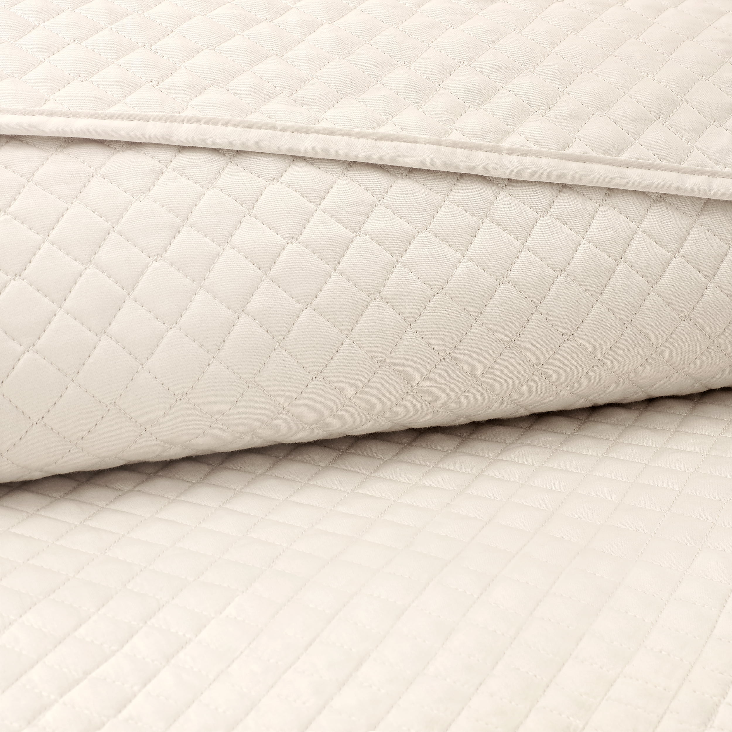 Wamsutta 1846 Cotton Tencel 3-Piece Gardenia Diamond Stitch Quilt Set, King