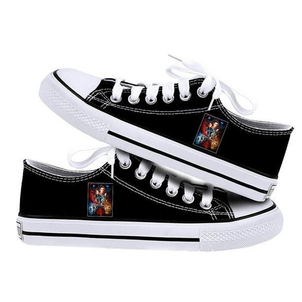 Anime Stranger Things temporada 4 Cosplay zapatos de lona Dustin HellFire Club zapatillas Casual plataforma alta zapatos transpirables niño niñatop bajo negro 439 Deng Xun unisex