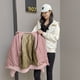thumbnail image 3 of Chaqueta de plumón de ganso blanco, chaqueta de invierno de moda cálida con rombos, chaqueta informal para deportes al aire libre., 3 of 5