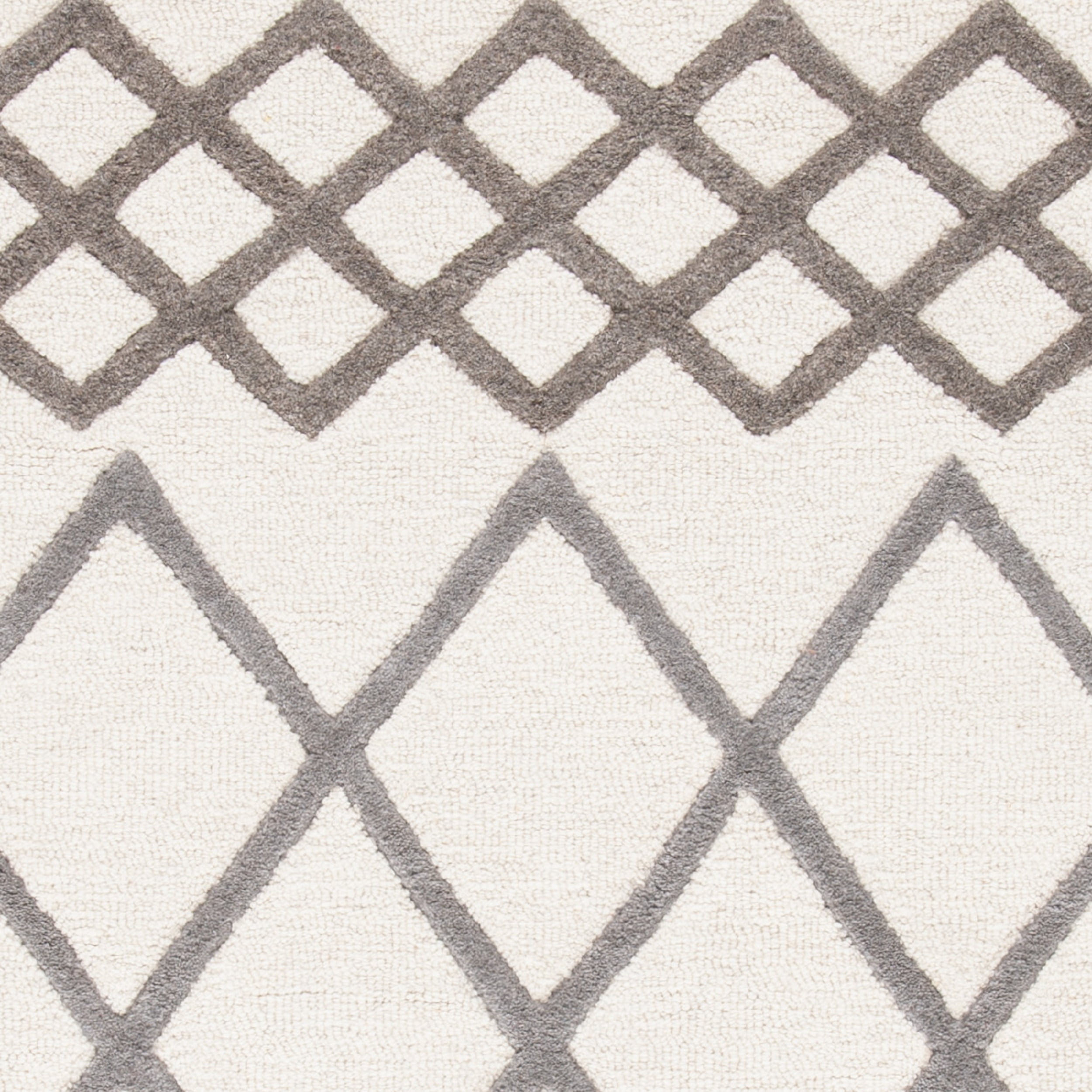 SAFAVIEH Glamour Drew Geometric Chevron Wool Area Rug, Ivory/Grey, 4' x 6'