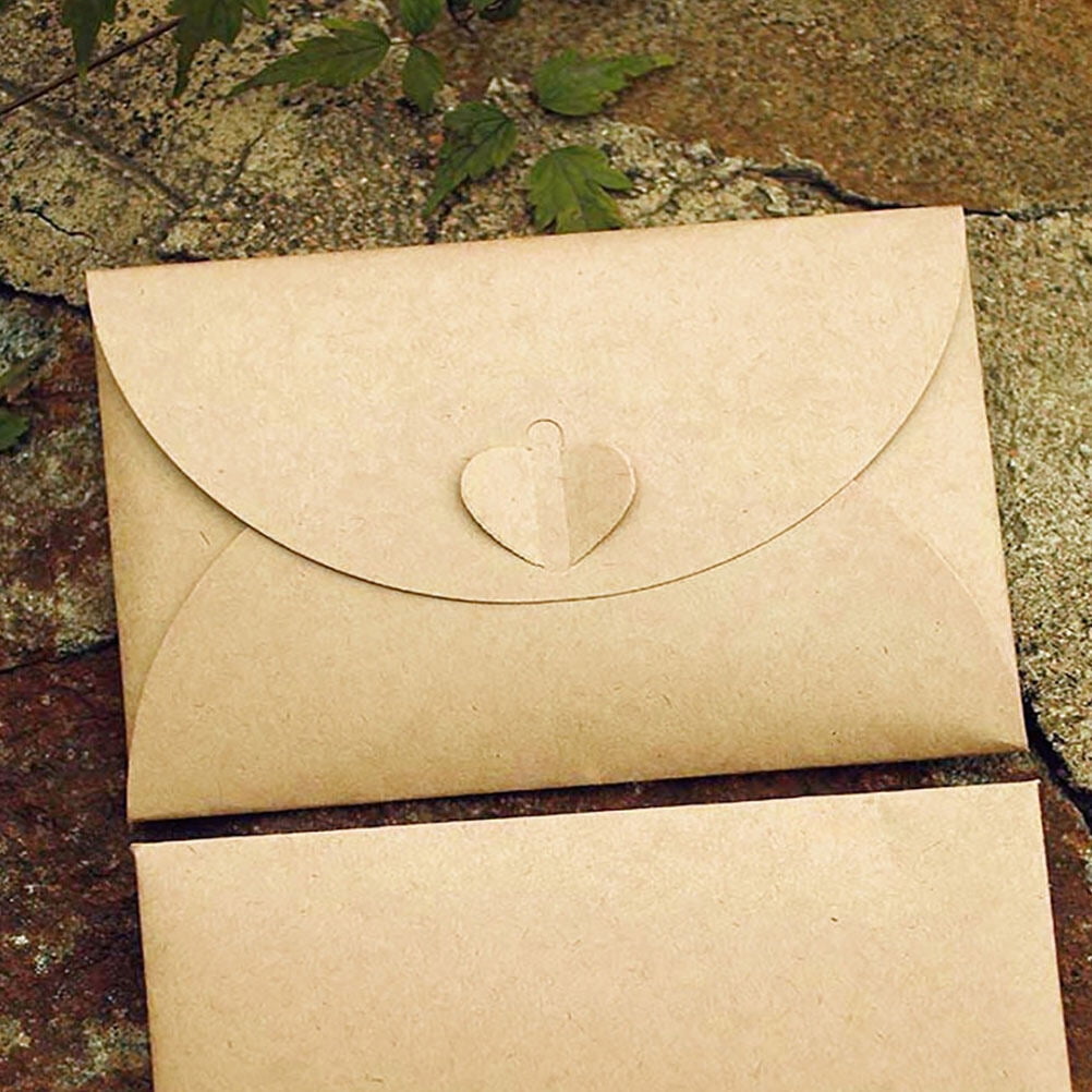 LOLIPPYY 100Pcs Beige Kraft Paper Envelopes Heart Closed for Postcard Storage