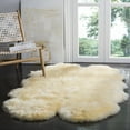 thumbnail image 2 of SAFAVIEH Sheep Skin Tiana Animal Area Rug, Champagne, 5'5" x 7'7", 2 of 6