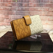 Michael Kors Womens Jet Set Travel Medium Bifold Two-Tone Logo Snap Wallet (Deer Multi)