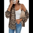 thumbnail image 1 of Blusa con Estampado de Leopardo para Mujer, con Botones, Larga, Cuello de Solapa y Escote en V. Color del Estampado de Leopardo S, 1 of 9