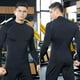 thumbnail image 4 of Camisas de compresión de alta elasticidad para hombre, camiseta deportiva de manga larga para entrenamiento atlético, líneas negras y azules M, 4 of 11