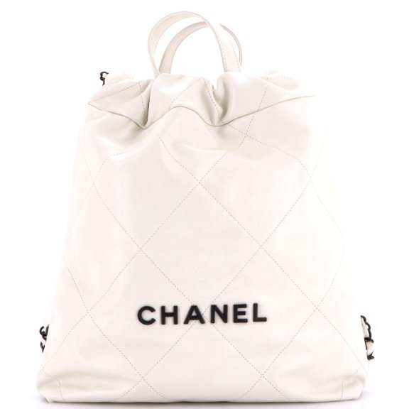 Pre-Owned 22 Chain Backpack Quilted Calfskin Medium By Rebag