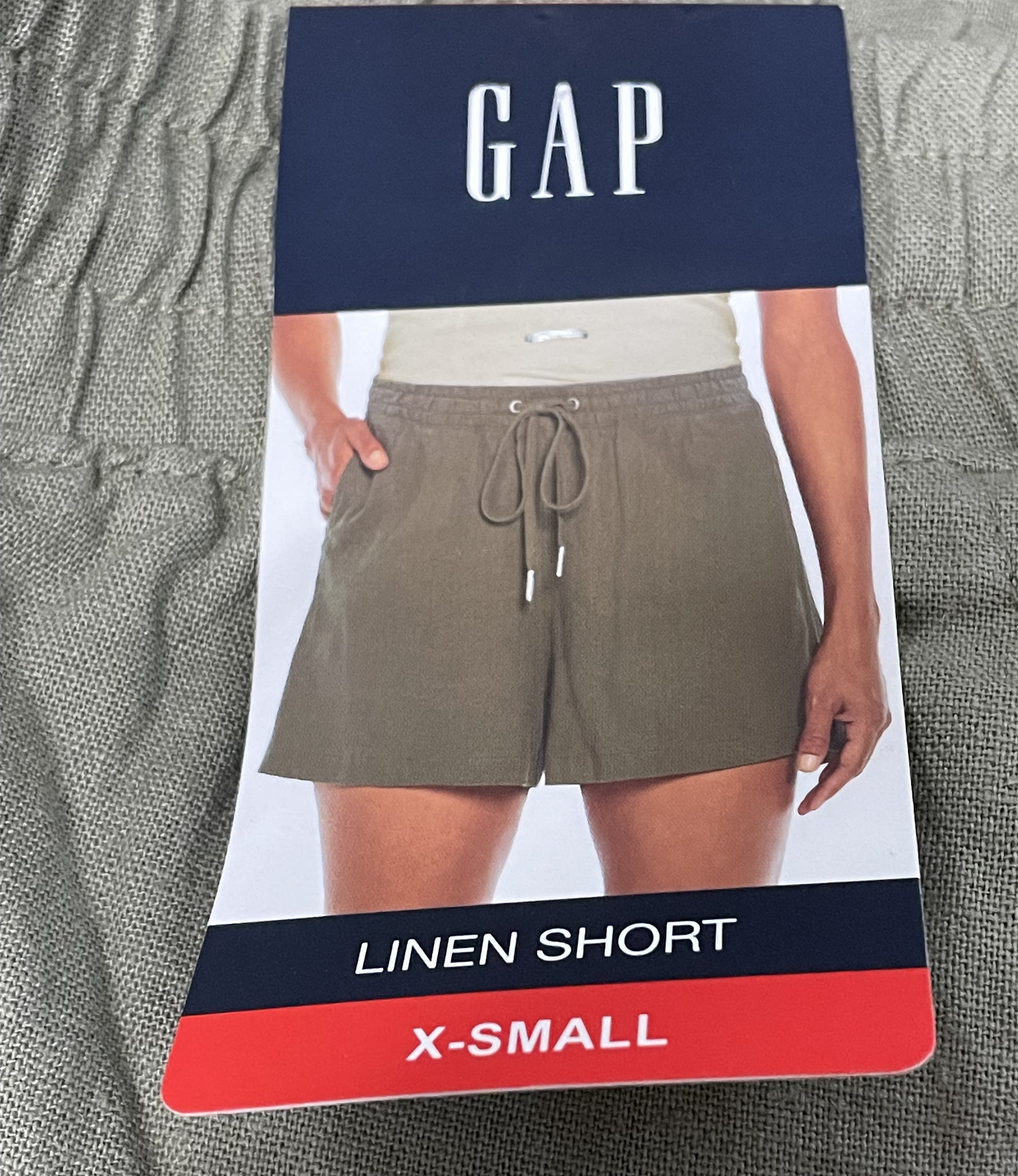 GAP Women's Lightweight & Comfortable Linen Shorts (Vetiver, XS