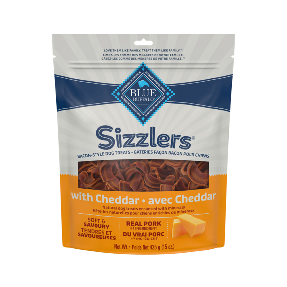 Blue Buffalo Sizzlers Gâteries pour chiens saveur bacon avec du vrai porc, saveur cheddar.