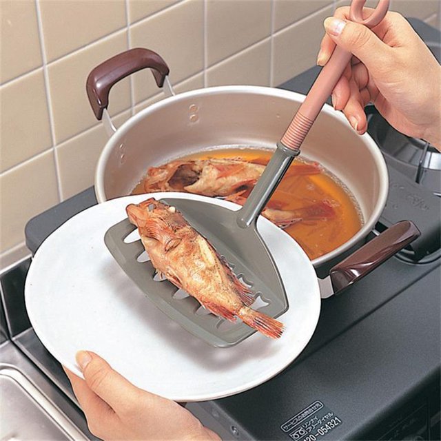 Cocina importada de Japón, pala para fritos, pala, cuchara de cocina de plástico para convertir el pescado, pala para fritos