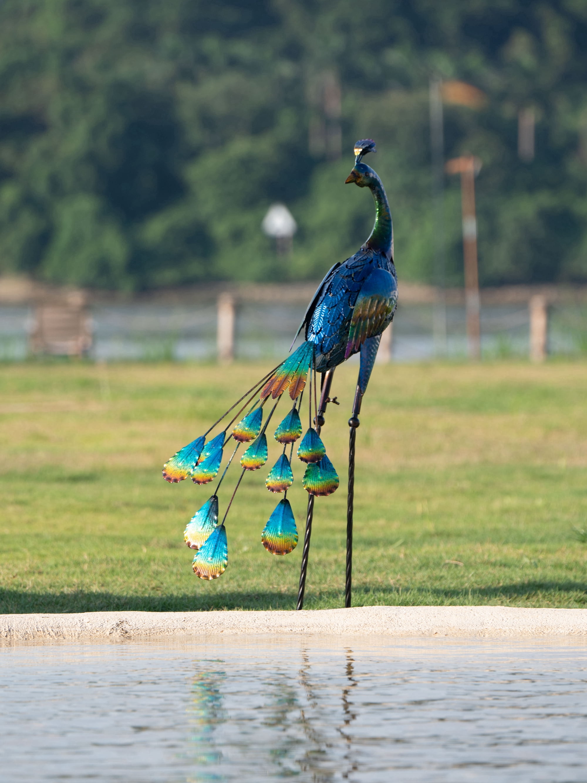 Teresa's Collections 35.04''H Large Peacock Garden Sculpture & Statue for Outdoor Decor Sturdy Metal Yard Art for Garden Decor Tall Blue Lawn Ornament for Party Patio Lawn Decor