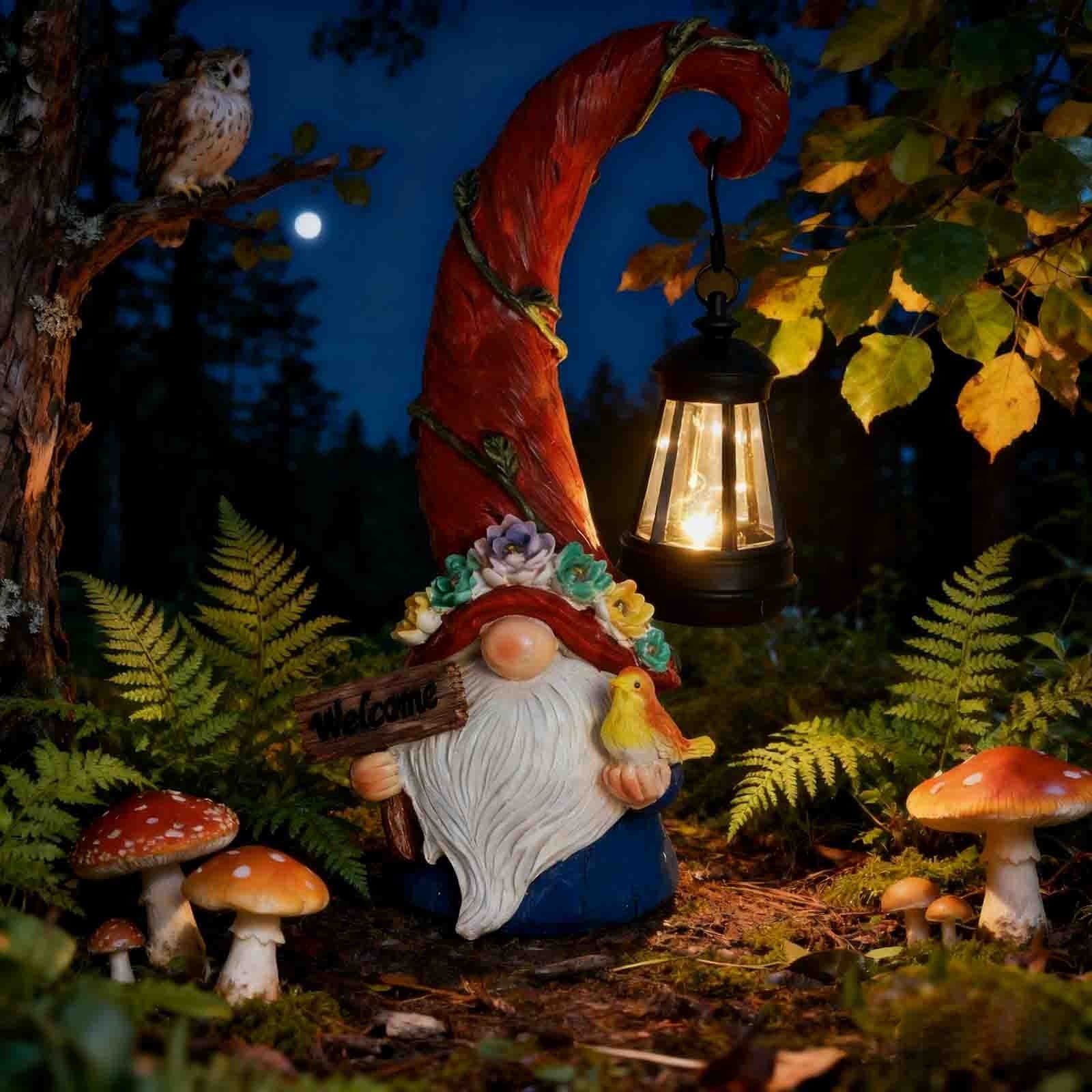 Vggrvlo Gnome Garden Decor Statue Solar Gnomes Decorations for Yard with Lantern Light Outdoor Decorations for Patio Best Christmas Gift