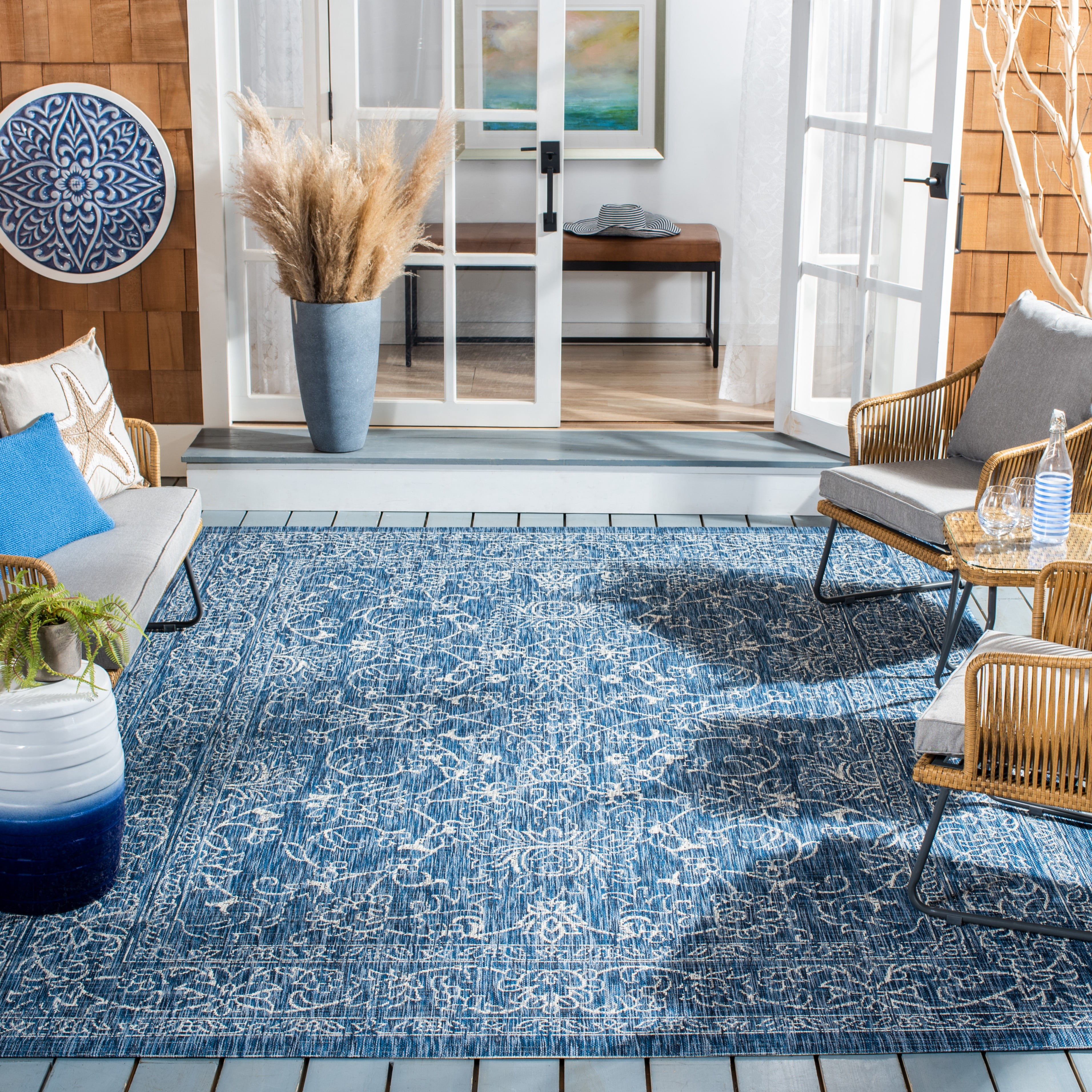 SAFAVIEH Courtyard Darin Traditional Indoor/Outdoor Area Rug, 8' x 10', Navy/Ivory