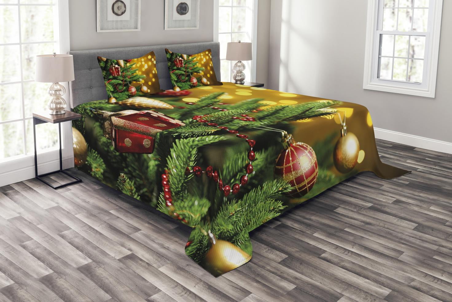 Christmas Bedspread Set, Close Up Decorated Christmas Tree Branches on