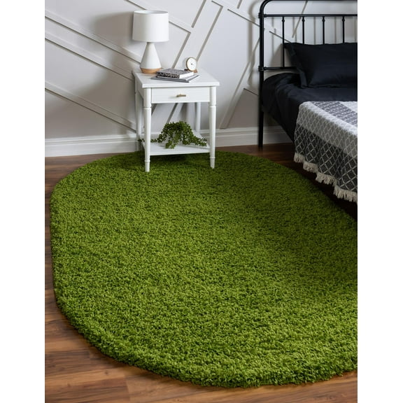 Rugs.com Solid Shag Collection Rug – 5' x 8' Oval Grass Green Shag Rug Perfect For Living Rooms, Large Dining Rooms, Open Floorplans