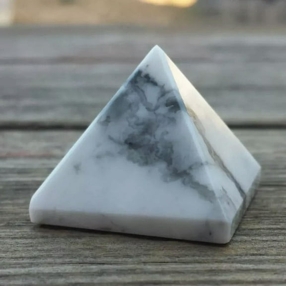 EOEMY Natural White Turquoise Howlite Quartz Pyramid Reiki Crystal Energy Tower Decor