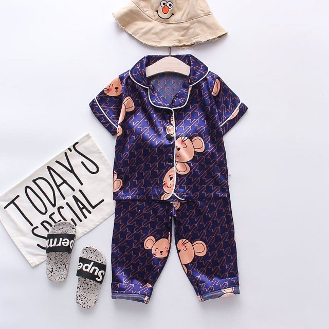 Pantalones de manga corta para bebés, niños y niñas, pijamas casuales con estampado de conejo, oso y flores