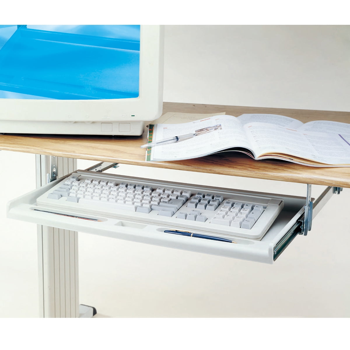 Standard Under Desk Keyboard Tray (Platinum)