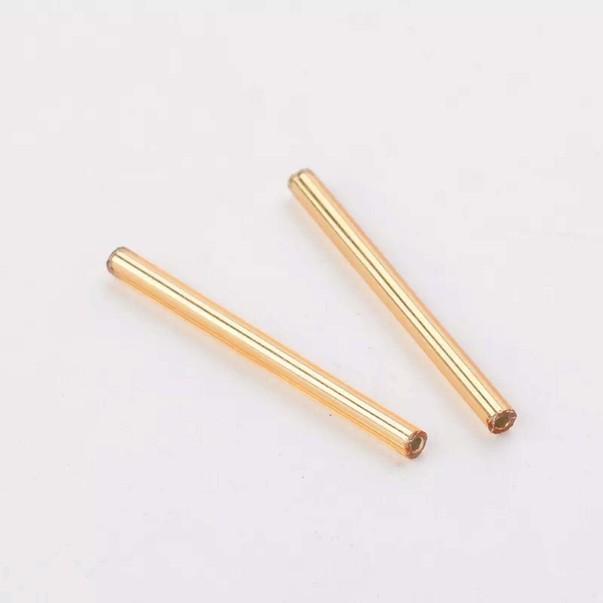 EOEMY 1400Pcs Glass Bugle Beads Tiny Beads Golden Loose Spacer Beading Craft 31~34mm