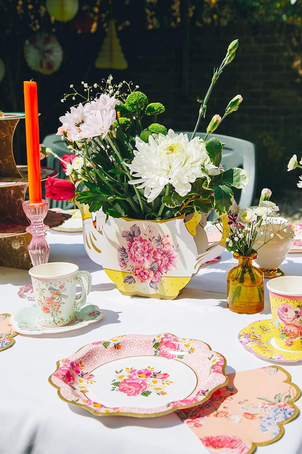Talking Tables | 144 x | 8.5" Pretty Vintage Floral Disposable Bulk Paper Plates Afternoon Tea Mothers Day Table Party Decorations for Birthday Baby Shower, Wedding and Anniversary, Pastel Pink