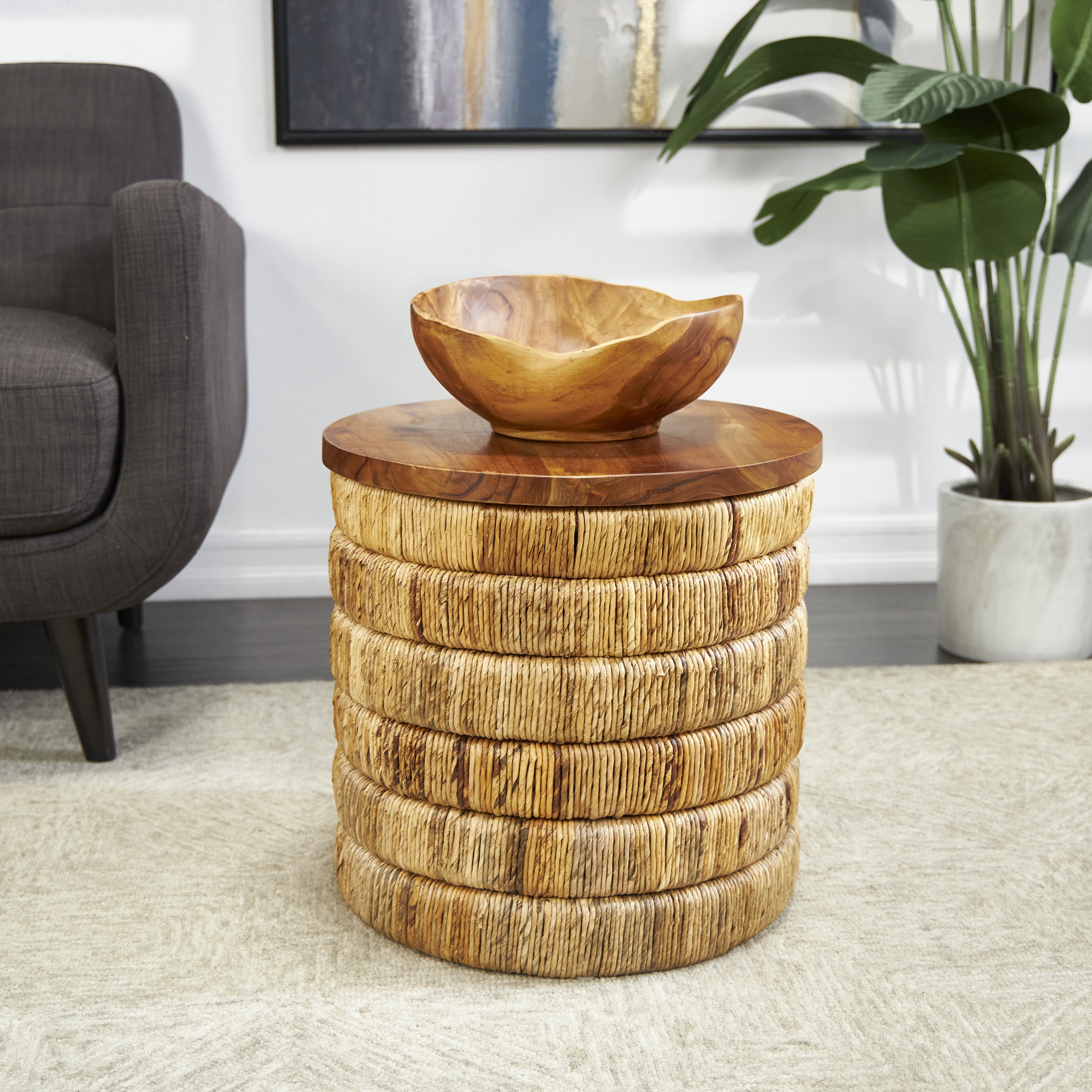 DecMode 18" x 18" Brown Seagrass Handmade Linear Wrapped Accent Table with Teak Wood Top, 1-Piece