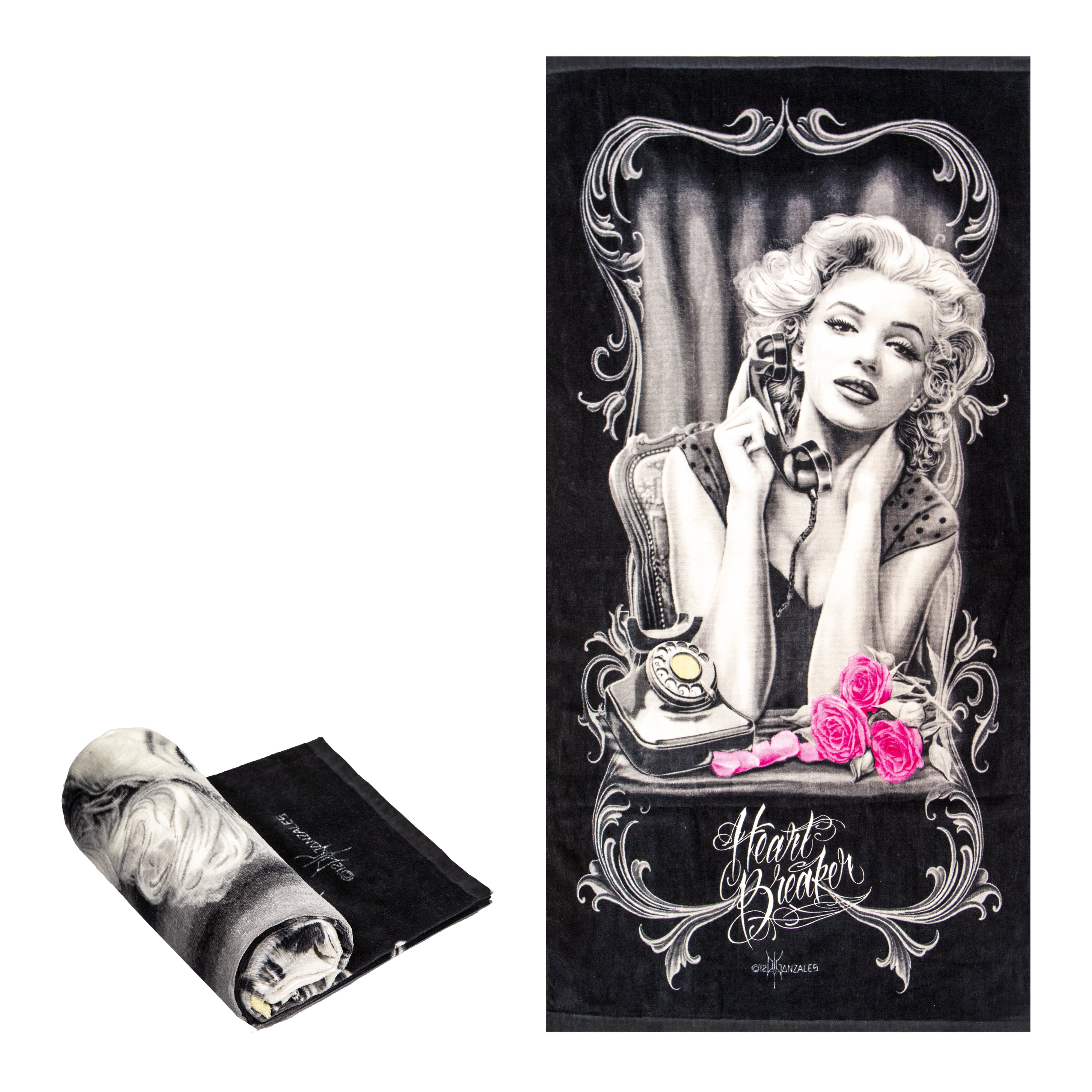 DGA Marilyn Monroe Fiber Reactive Beach Towel Heart Breaker