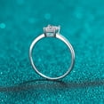 thumbnail image 3 of Anillo de plata de ley 925 para mujer, diseño de princesa, moissanita cuadrada, sencillo, chapado en oro pt950, mesón, 3 of 5