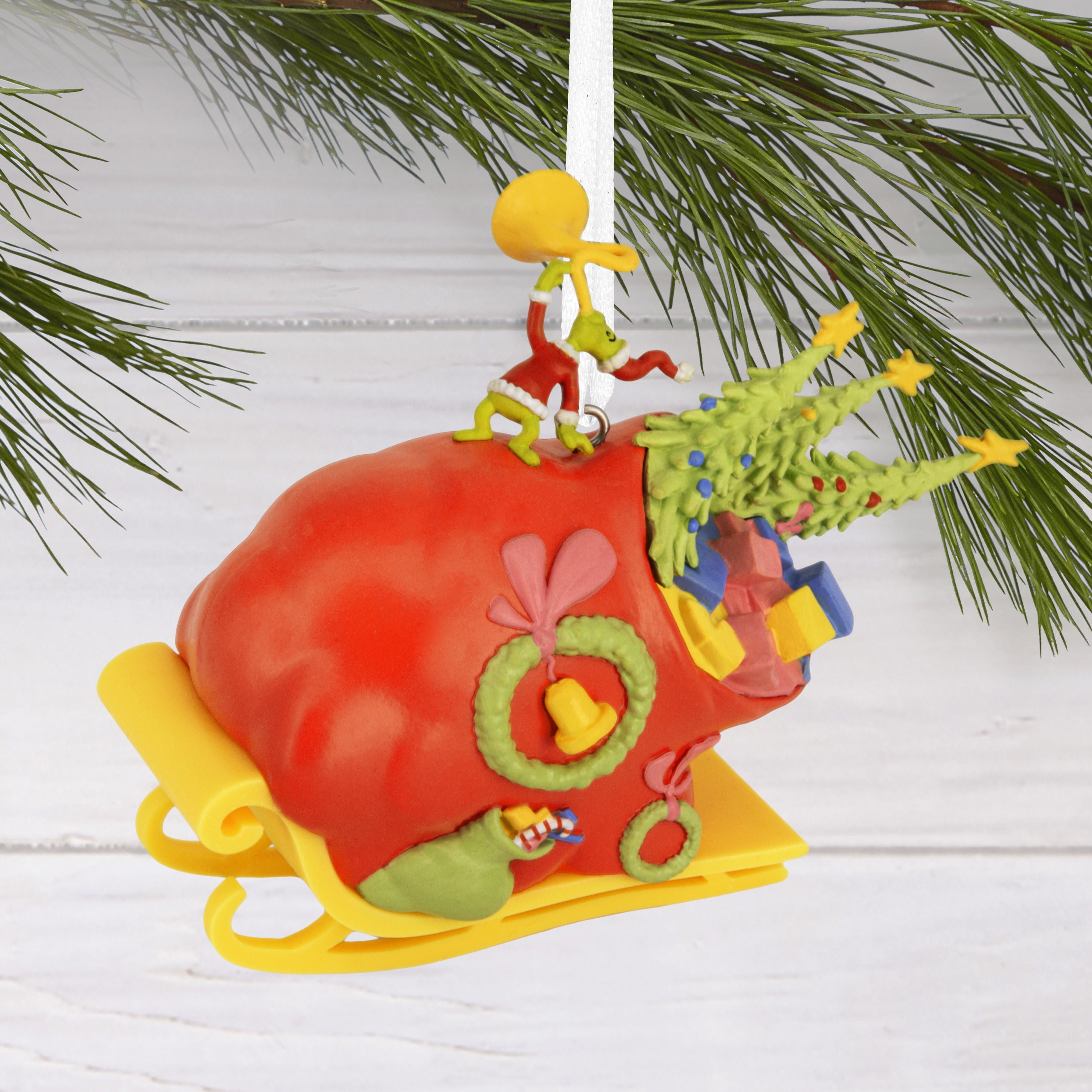Hallmark Ornament TPR Figural Grinch Sleigh, 1 Count