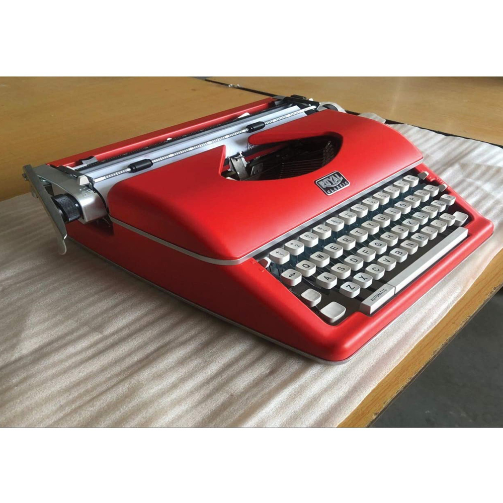 Royal Classic Manual Metal Typewriter Machine with Storage Case, Red - image 3 of 3