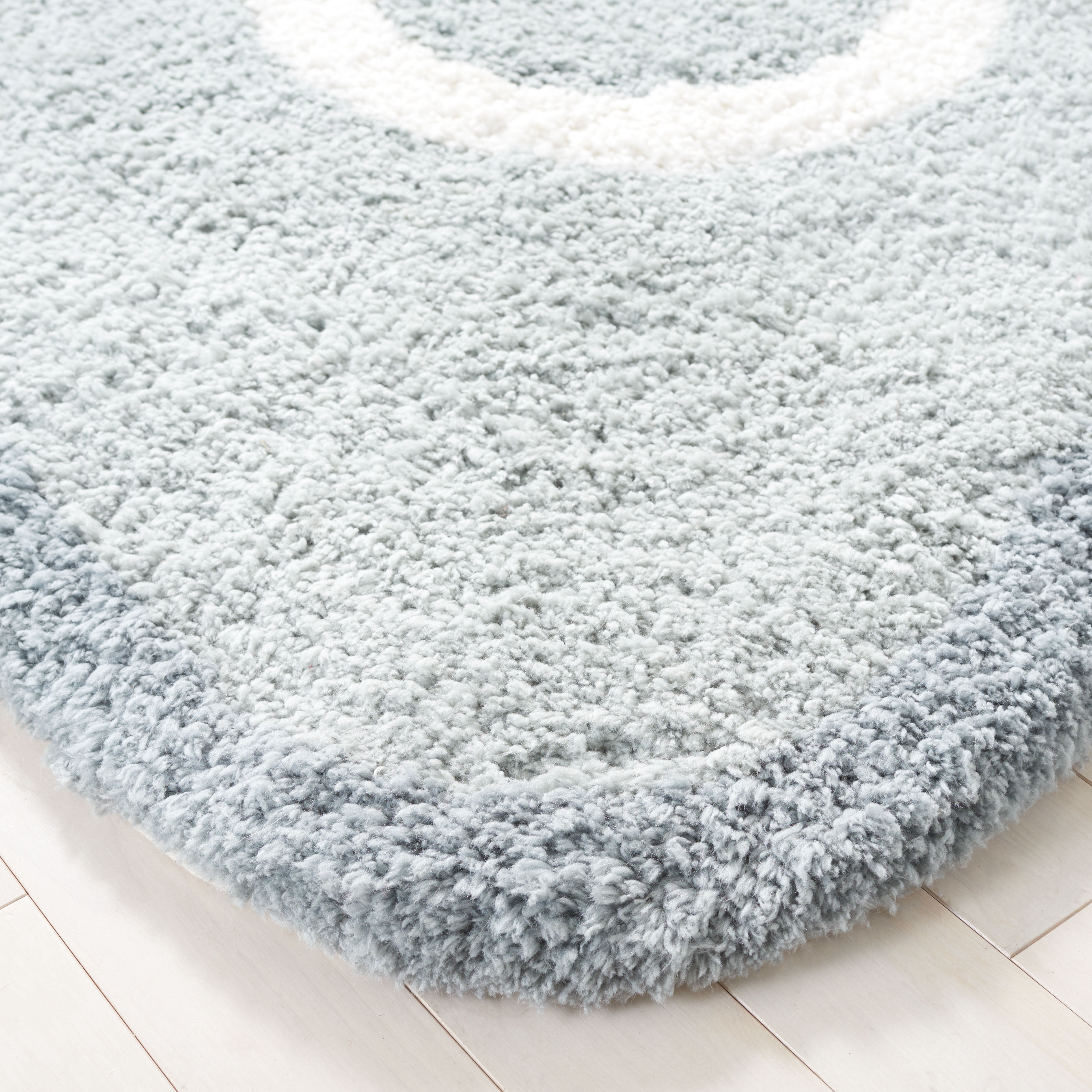 SAFAVIEH Novelty Deonne Abstract Area Rug, Light Grey/Ivory, 4' x 4' Round