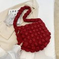 thumbnail image 3 of Bolso de nube para mujer, bandolera informal de nailon acolchado de gran capacidad (rojo), 3 of 8