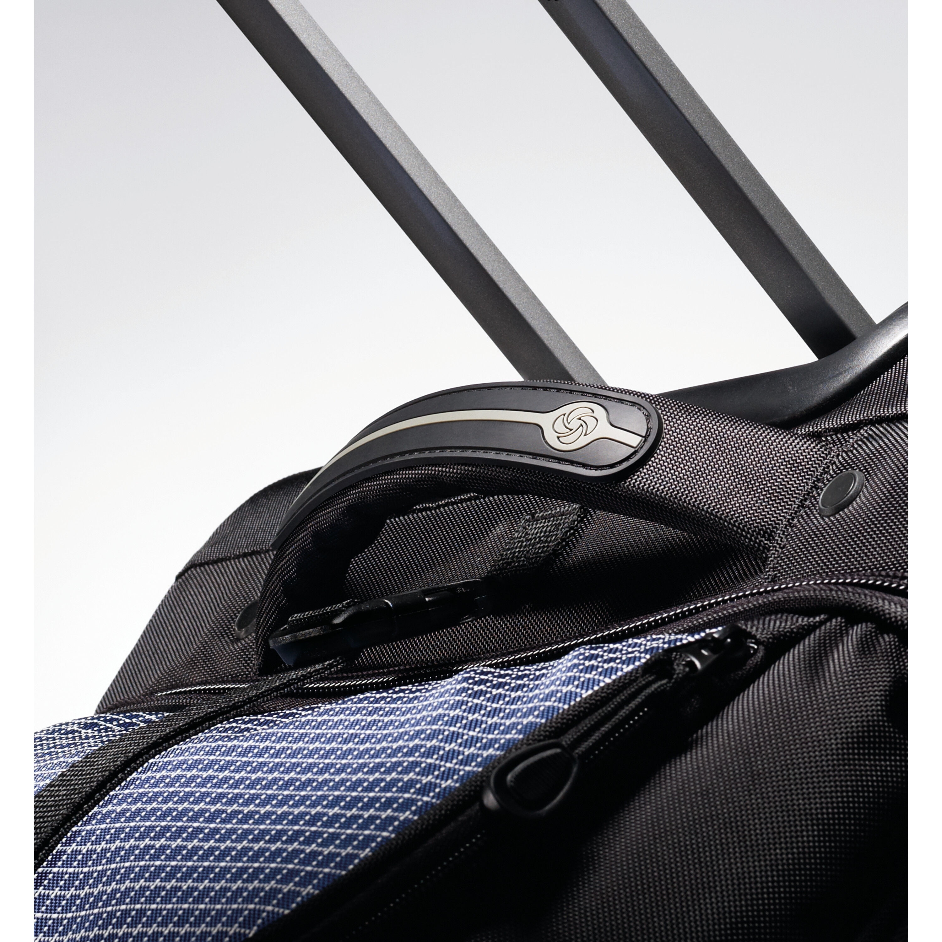 samsonite luggage ripstop wheeled duffel