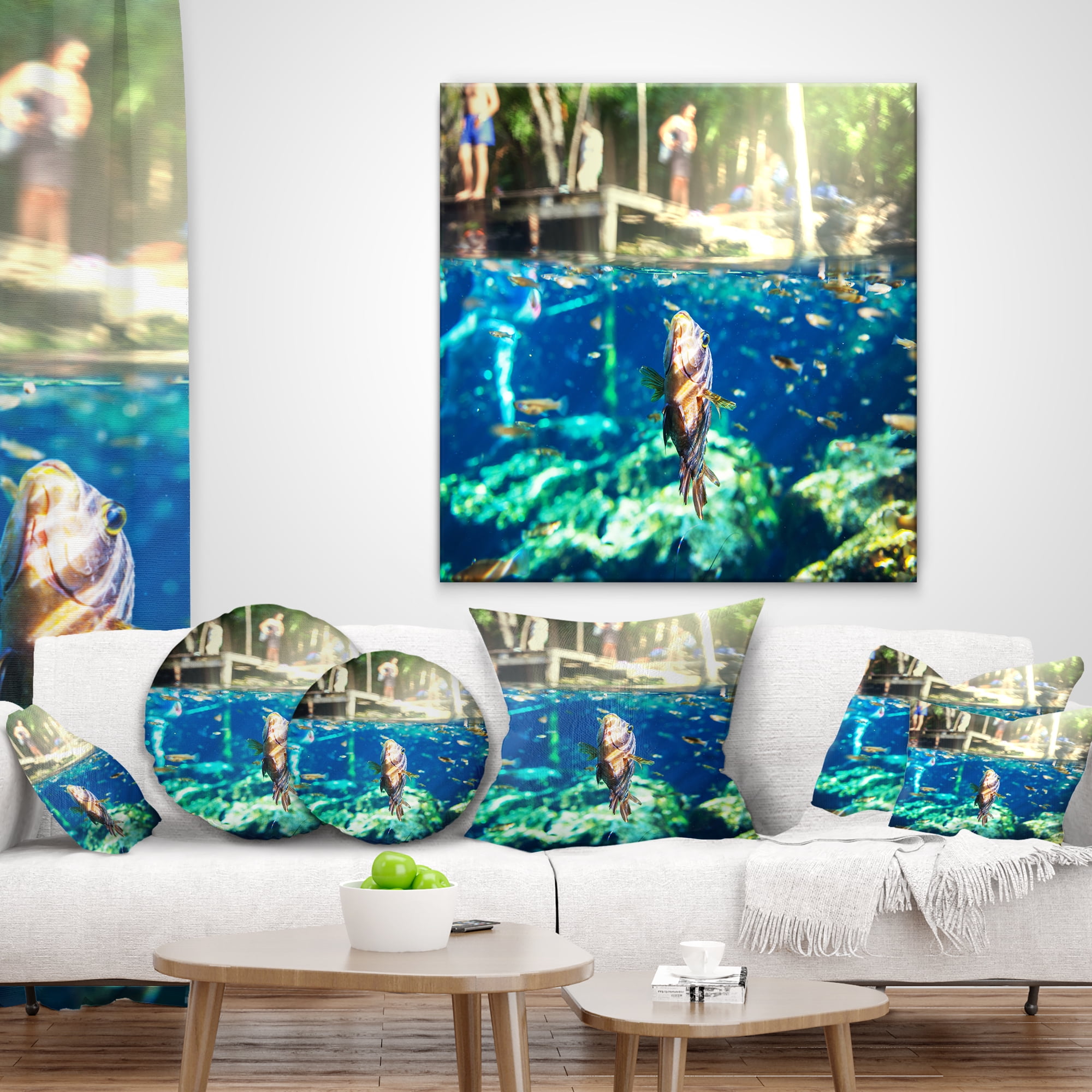 Designart Large Fish in Ik Kil Cenote Mexico - Landscape Wall Throw Pillow - 18x18