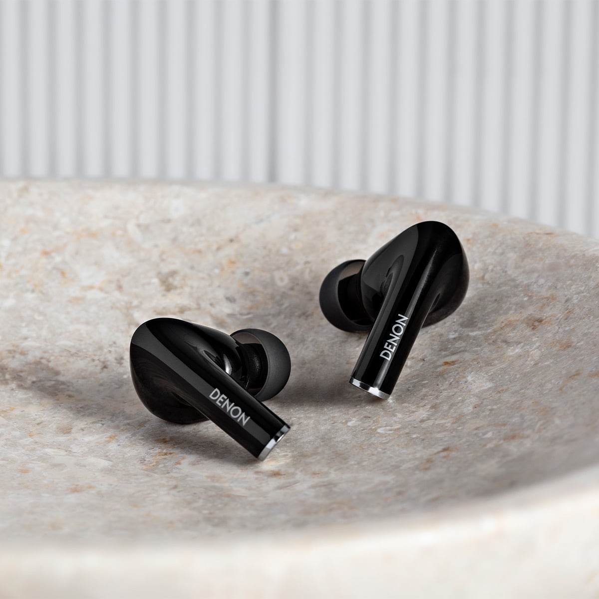 Free Shipping! Denon AH-C830NCW True Wireless Earbuds with Active