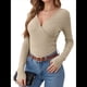 thumbnail image 5 of Camisas de Larga para Mujer, Cuello en V, Punto Acanalado, Corte Ajustado, Suéter con Botones, Blusa Informal de Trabajo para Otoño. Albaricoque XL, 5 of 10