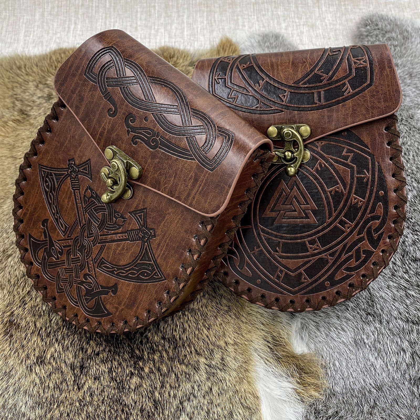 BIBABLYKE Portable Fanny Pack Bag Medieval Leathers Belt Pouch Vintage Embossed Purse Renaissance Dices Bag Cosplay Supplies