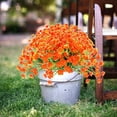 thumbnail image 2 of Narcisos artificiales, flores grandes falsas, 4 paquetes de plantas de follaje verde sintético resistentes a los rayos UV, arbustos para jardín, boda, 2 of 5
