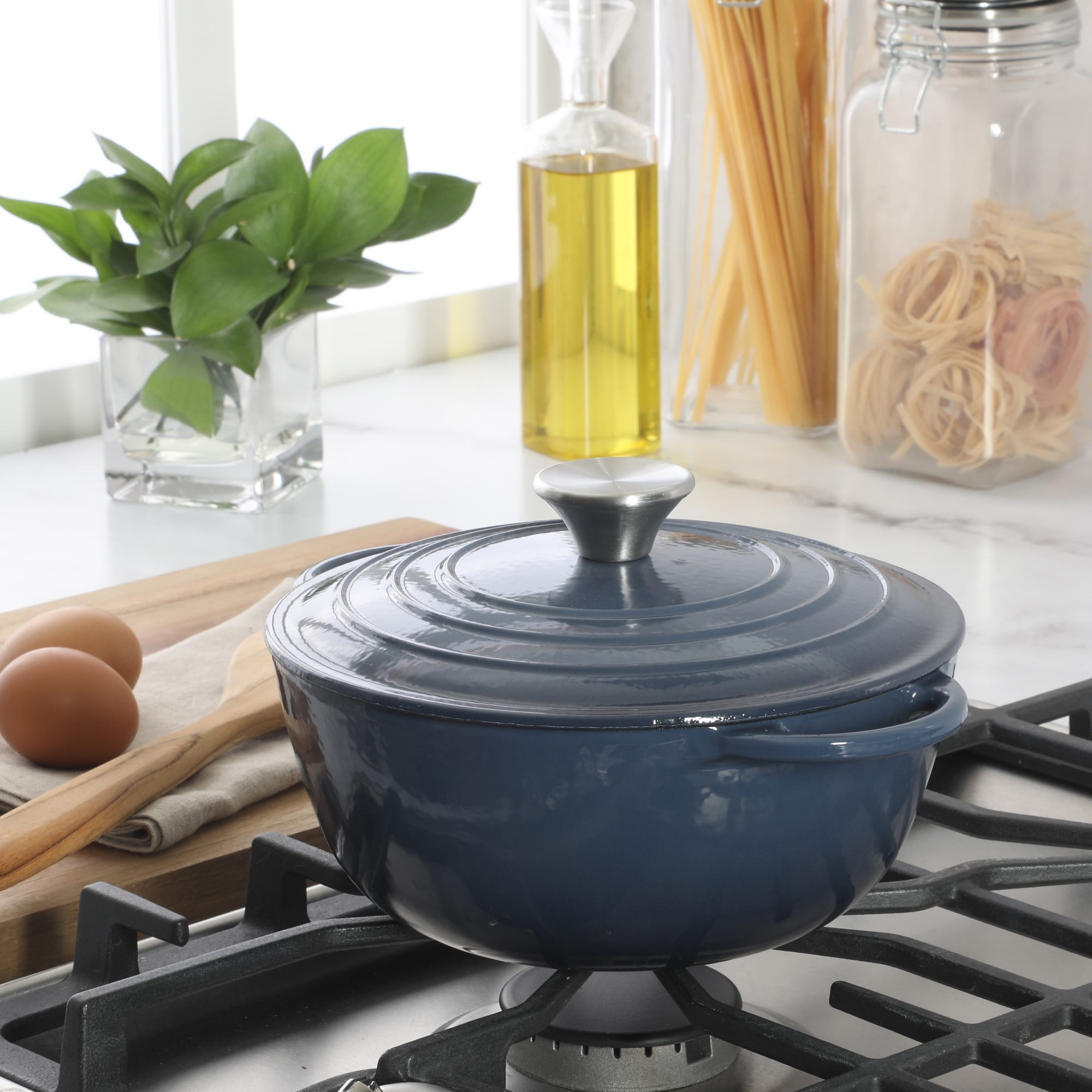 Gibson Home 2.65 Qt Enameled Cast Iron Dutch Oven Pot with Lid – Round, Oven Safe to 500°F, Ideal for Bread Baking & Stews - Gradient Blue