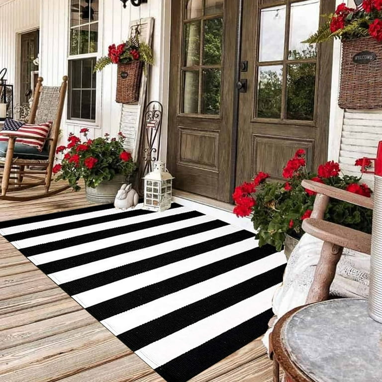 Black and White Striped Rug Outdoor Reversible Mat 35.4'' x 59