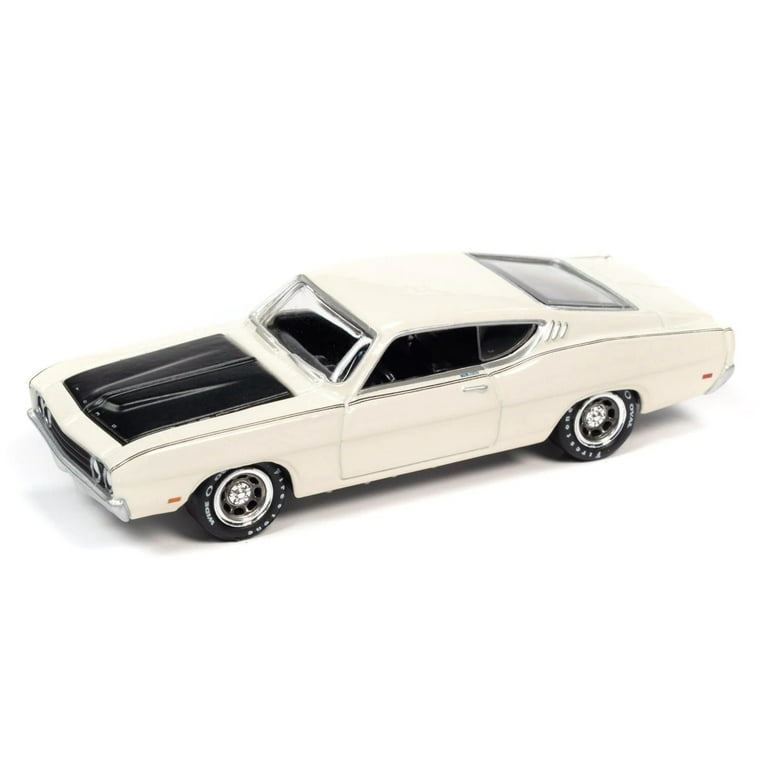 Johnny Lightning Classic Gold Collection 1969 Ford Torino
