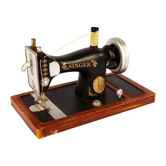 yuksok Vintage Sewing Machine Decoration Model Figurine for Cafe Desk Window Crafts C