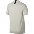 thumbnail image 2 of Jersey Playera Nike del Paris Saint Germain Para Niños Unisex Talla Grande  (L) 11-12 Años, 2 of 3