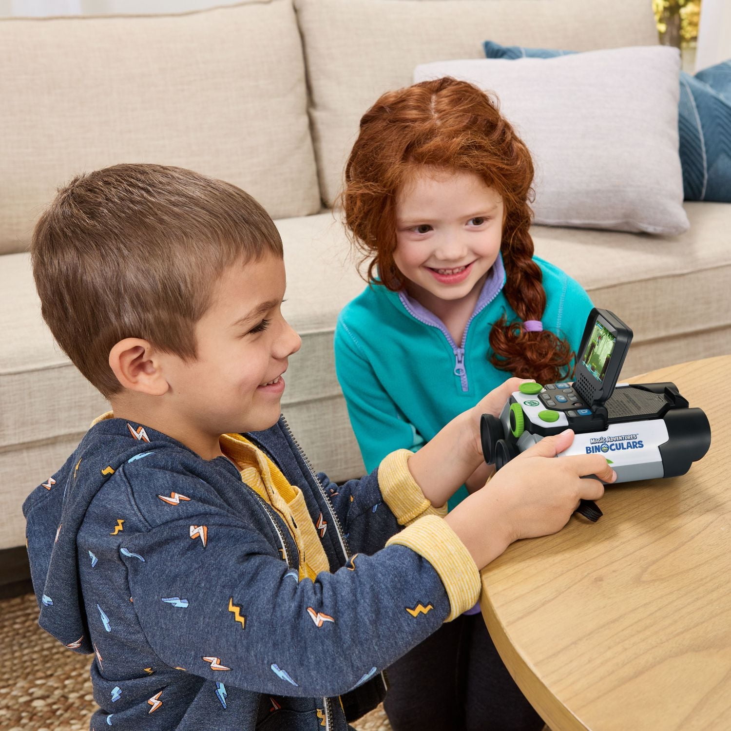 LeapFrog Jumelles vidéo interactives avec écran, appareil photo et vidéos éducatives - Version anglaise 4+ Ans