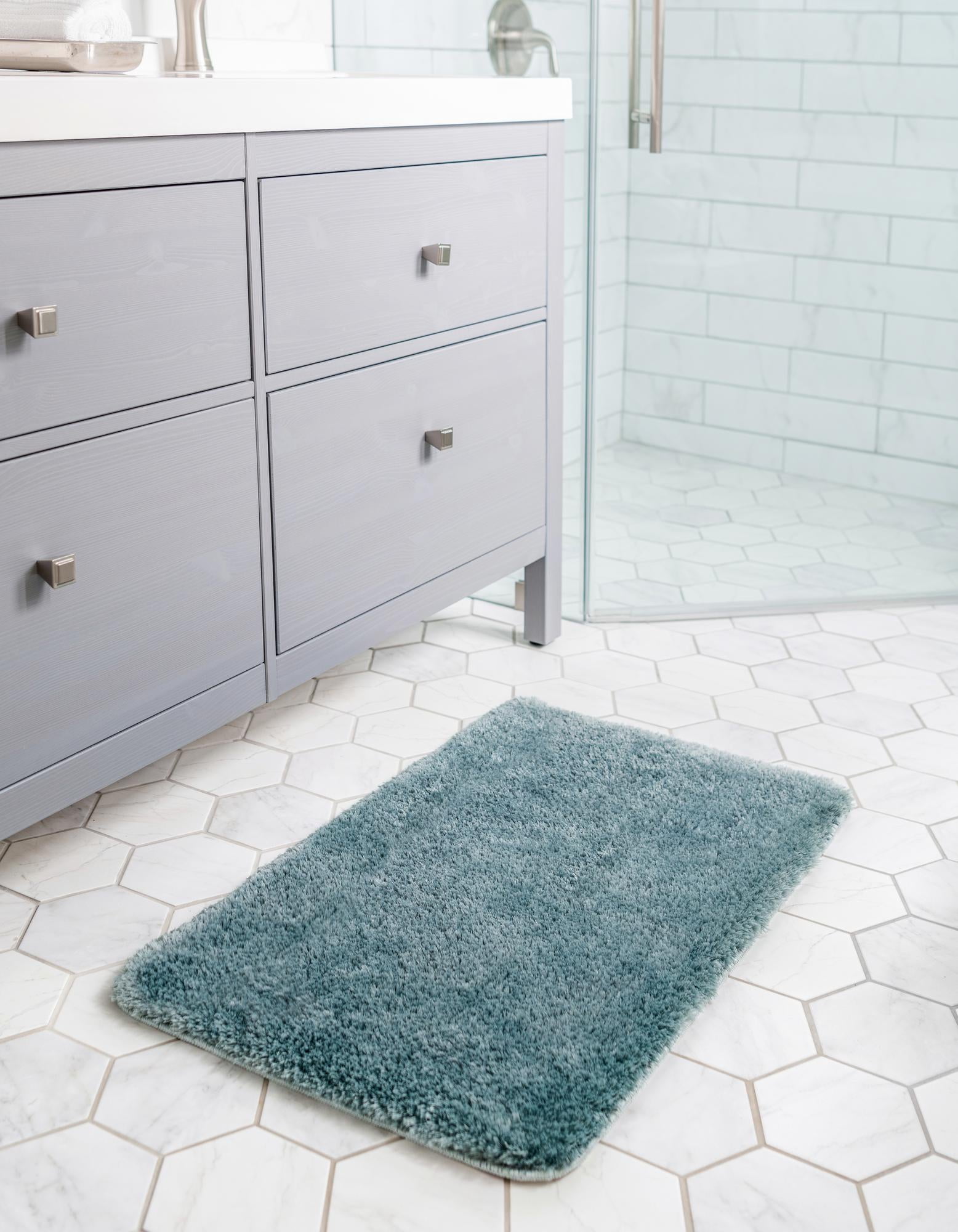  ComfiLife Bath Mat for Bathroom Tub and Shower – Non