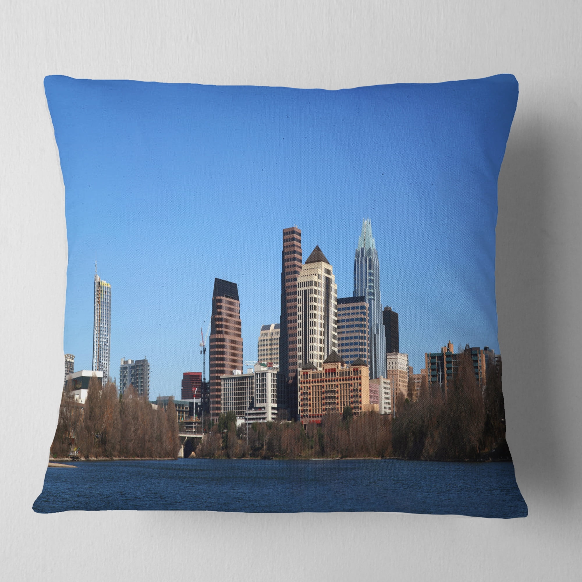 Designart Downtown Texas - Cityscape Photography Throw Pillow - 16x16