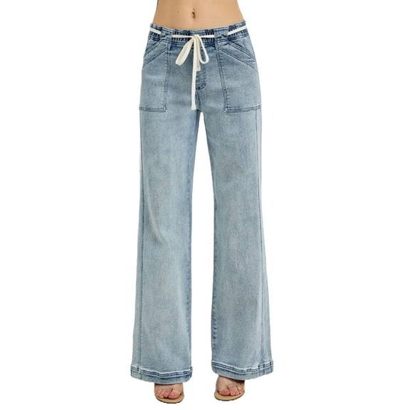 Risen Straight Leg Jeans with Pockets