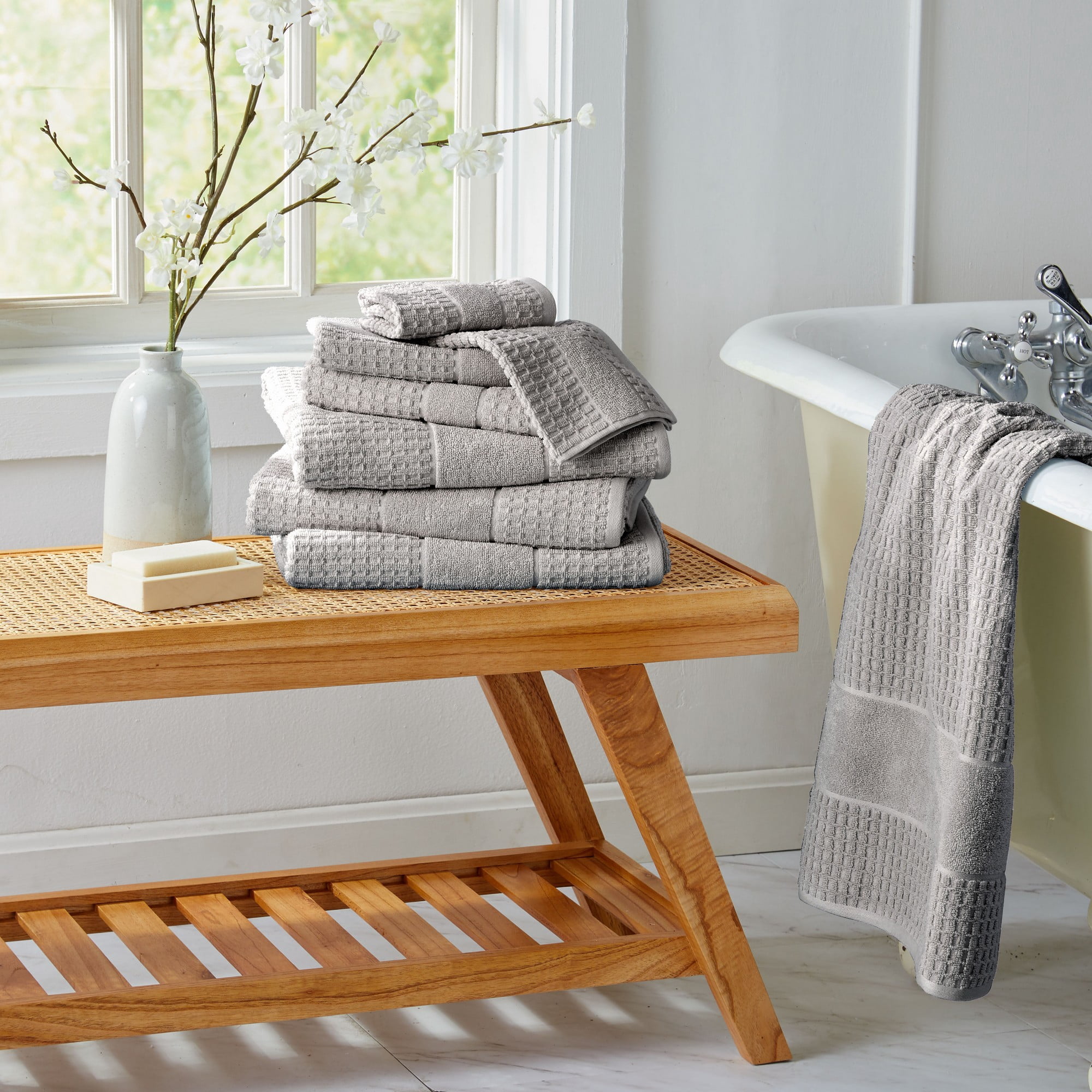 Market & Place 100% Cotton Waffle Weave 4-Piece Bath Towel Set, Light Grey