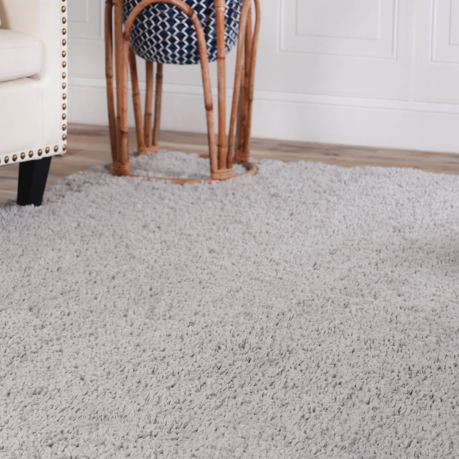 BNM Solid Indoor Shag Runner or Area Rug, 4' x 6', Silver