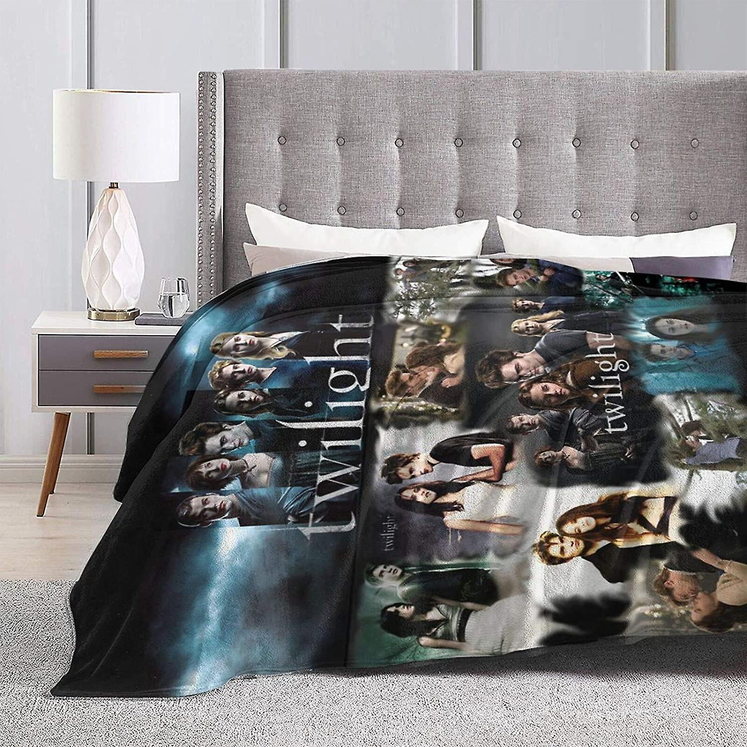 Throw Blanket Twilight Fleece Saga Fleece Blanket Ultra Soft Warm Lightweight Cozy Bed Blanket Fit Couch Sofa Suitable for All Season Throw