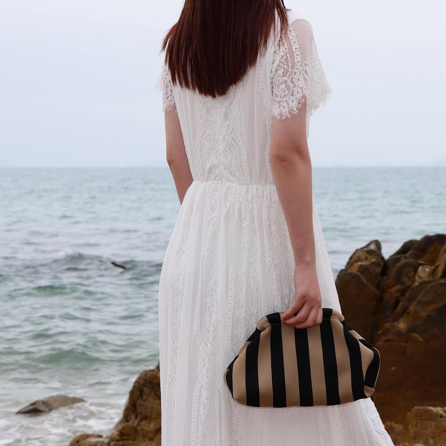 Summer Beach Clutch Purses for Women Woven Crochet Handbags Dumpling Clutch Ruched Cloud Purse Casual Colorblock Bag